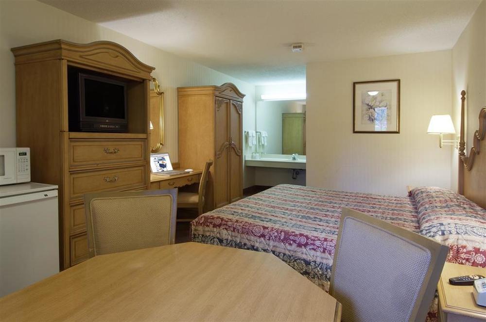 Rodeway Inn Columbus Rom bilde